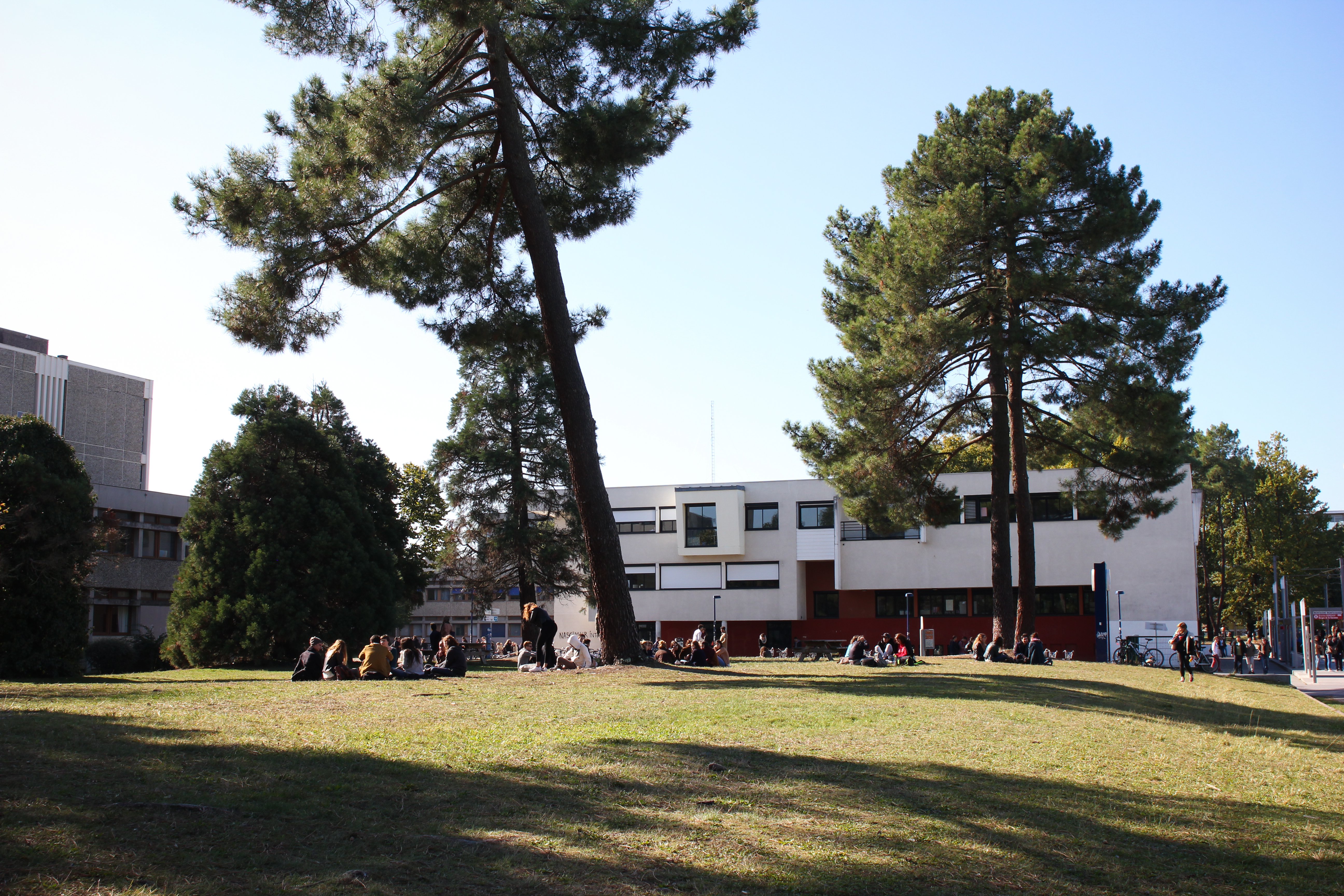 La vie étudiante à l’ISIC en 10 conseils La vie étudiante à l’ISIC en 10 conseils
