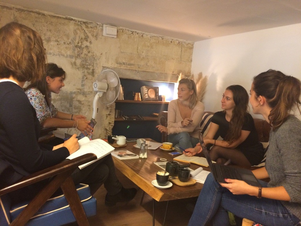 Les étudiants du Master Stratégie et politique organisent la retransmission live de Tedx Bordeaux Les étudiants du Master Stratégie et politique organisent la retransmission live de Tedx Bordeaux