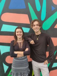 Portrait de deux étudiants : Marion est la trésorière de Stratejic, Maxime est le président de stratejic